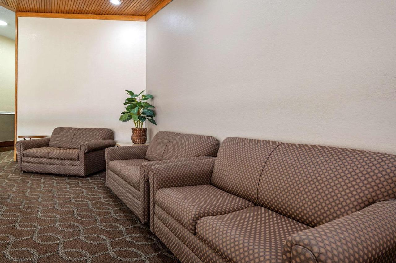 Econo Lodge Lafayette Zewnętrze zdjęcie