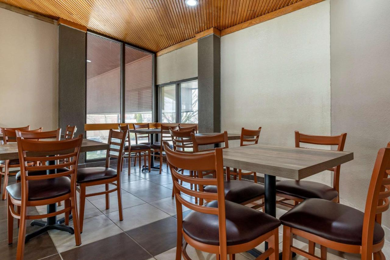 Econo Lodge Lafayette Zewnętrze zdjęcie